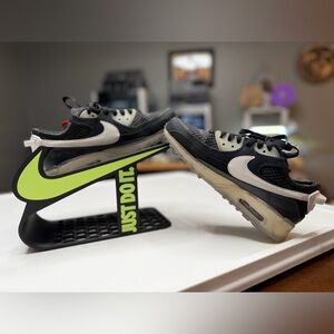 NIKE AIR MAX TERRASCAPE 90 OFF NOIR/SUMMIT WHITE-BLACK Men’s 7.5